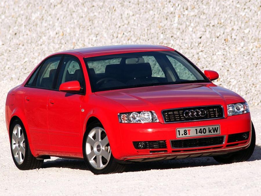  Audi A4 1.8T S-Line Sedan (B6,8E) 2001 года  (ZA) (фото 1 из 2)